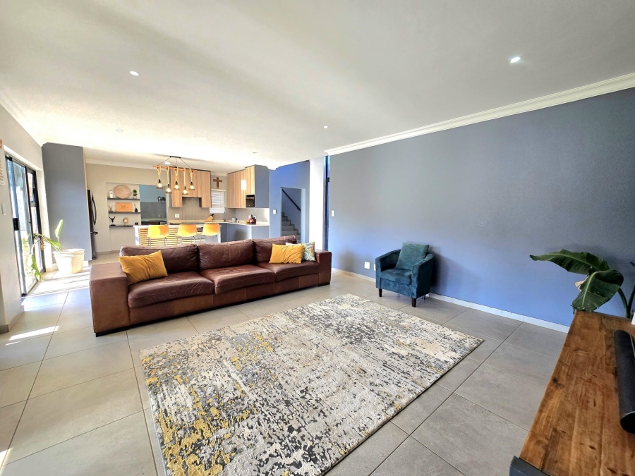 4 Bedroom Property for Sale in Melodie North West